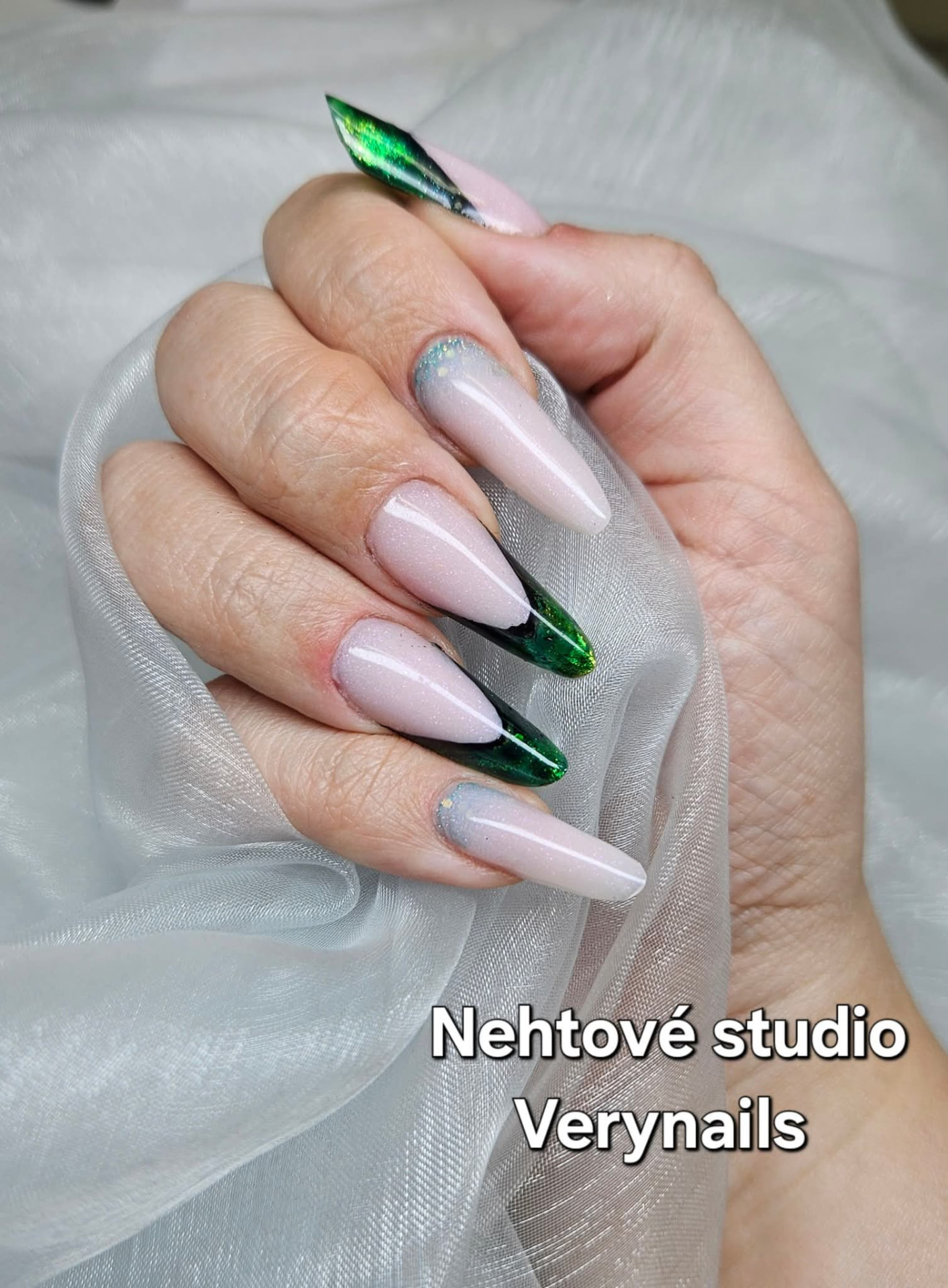 Ukázka práce studia Verynails 2
